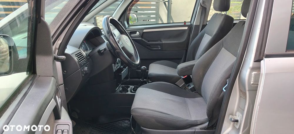 Opel Meriva - 15