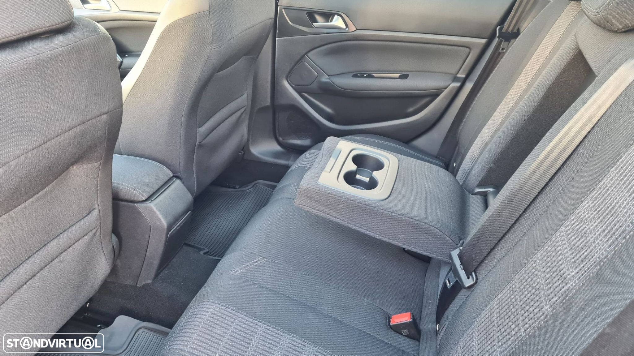 Peugeot 308 SW 1.5 BlueHDi Allure - 43