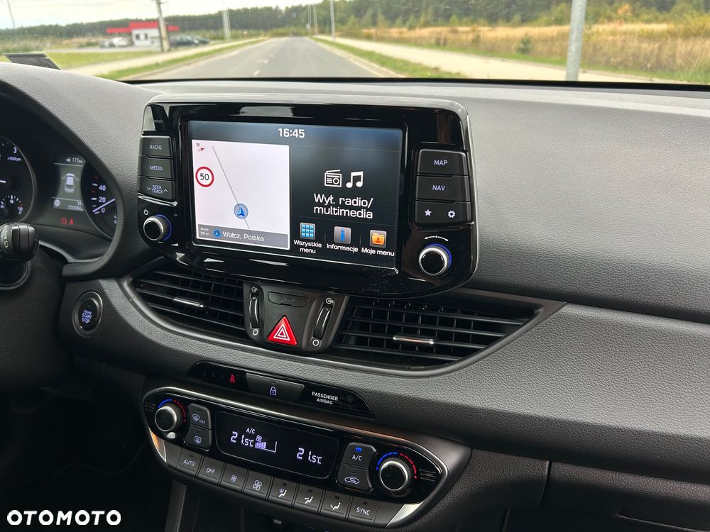 Hyundai i30 - 16