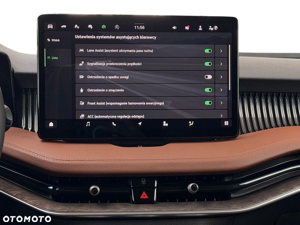 Skoda Superb 1.5 TSI Plug-in Hybrid L&K DSG - 32