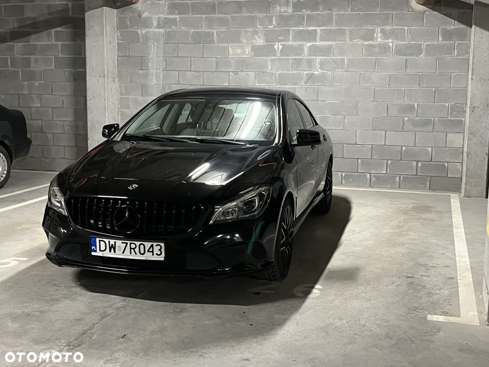 Mercedes-Benz CLA 180 - 13