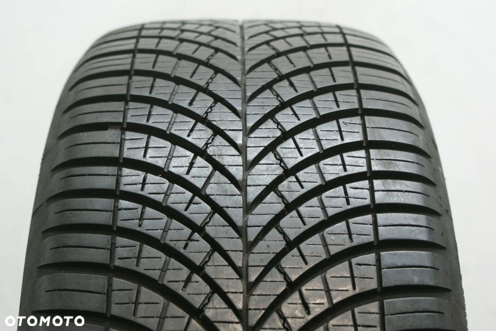 225/55R17 GOODYEAR VECTOR 4SEASONS G3 , 7,5mm B3457