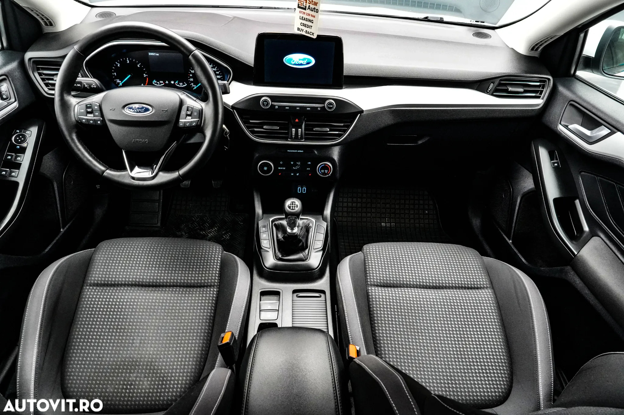 Ford Focus 1.5 EcoBlue Titanium Business - 8
