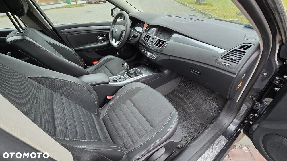 Renault Laguna 2.0 dCi Dynamique - 12