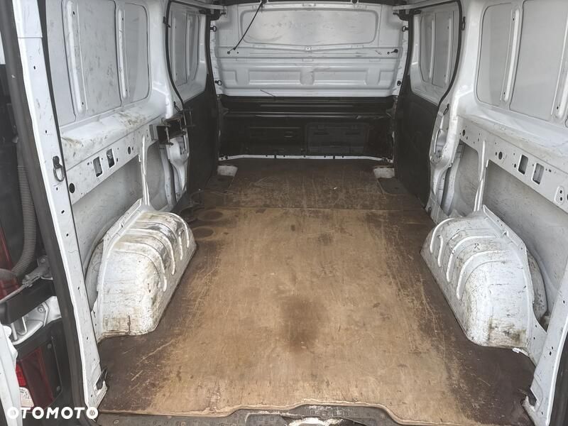 Renault Trafic - 19