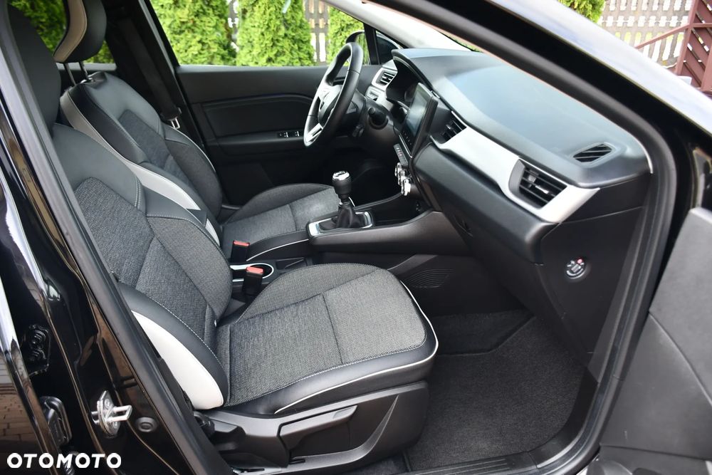 Renault Captur TCe Mild Hybrid 140 GPF TECHNO - 8