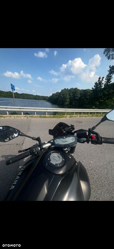 Yamaha MT - 5