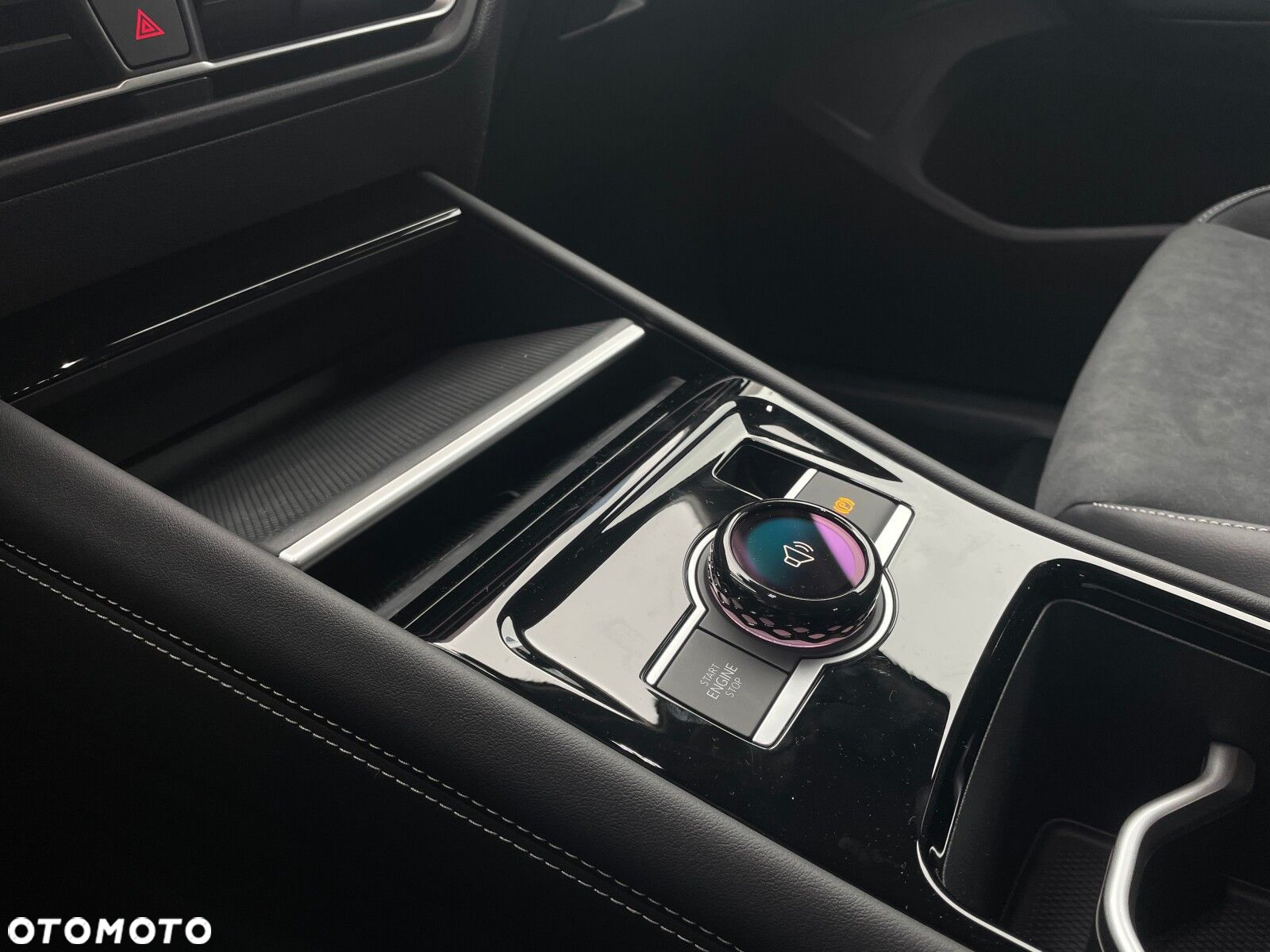 Volkswagen Tiguan - 27