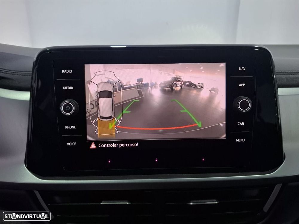 VW T-Roc 1.0 TSI Urban - 19