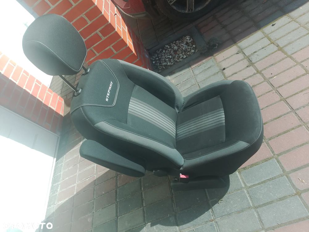 fotel kierowcy Stepway Dacia Renault dokker Lodgy Expres grzany - 3