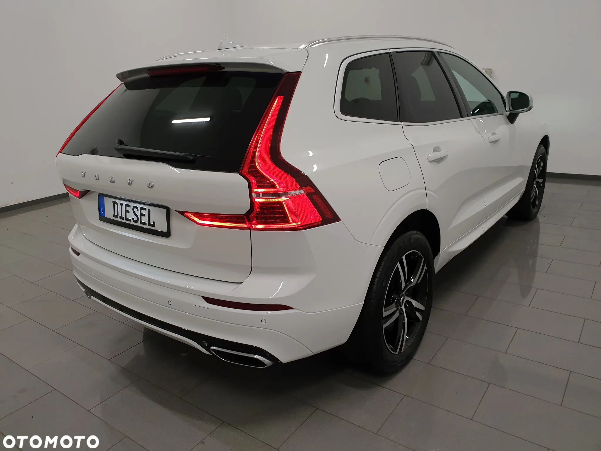 Volvo XC 60 D4 Geartronic RDesign - 6