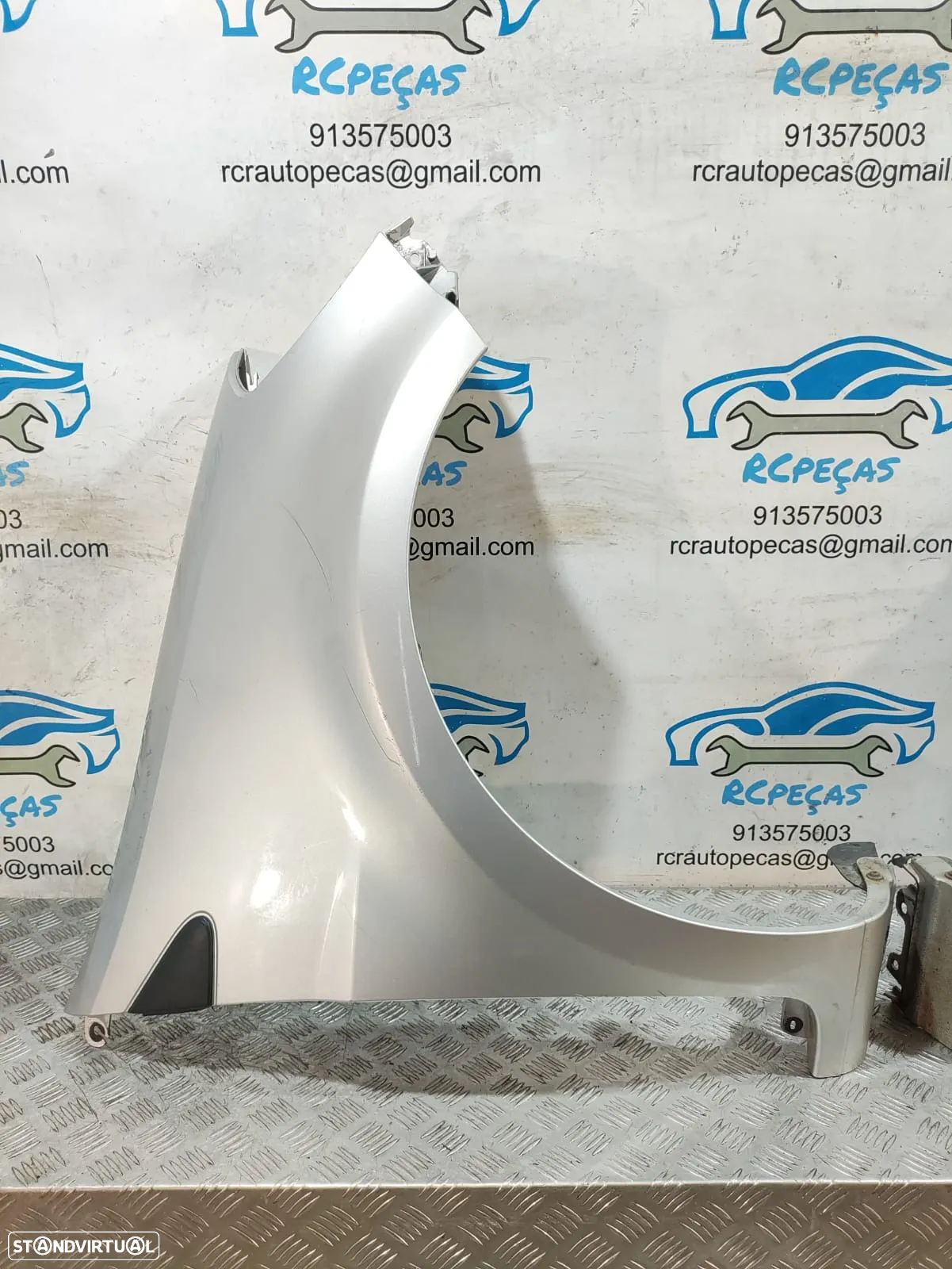 Frente Completa Renault Clio 3 Cinza - Mk3 Fase 2 - Parachoques | Farol | Simbolo | Guarda Lamas | Capo | Capot | Parachoque | Frontal | Guarda Lama | Farol | Radiador | Ventilador | Fibra - 24