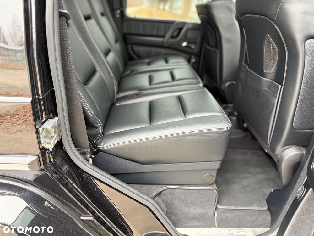 Mercedes-Benz Klasa G AMG 63 AMG SPEEDSHIFT 7G-TRONIC - 21