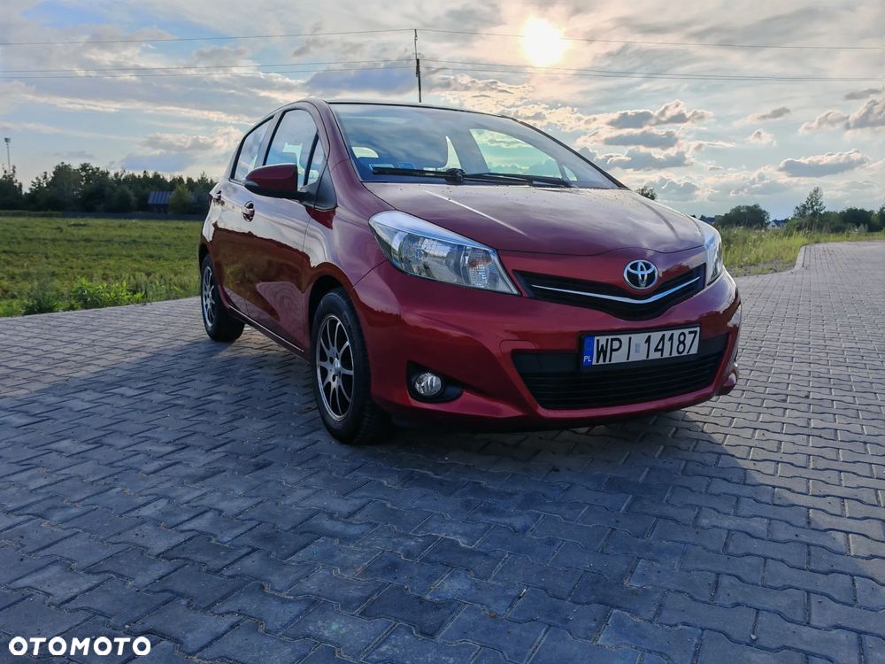 Toyota Yaris 1.33 Premium - 3