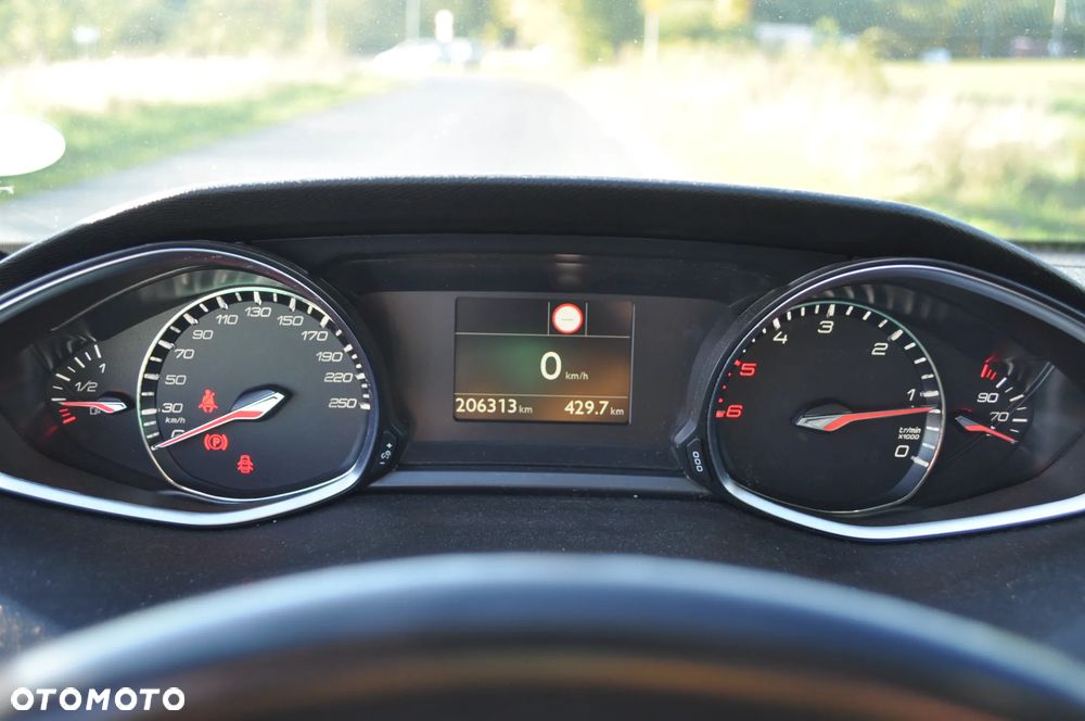 Peugeot 308 BlueHDi FAP 130 Stop & Start Style - 30