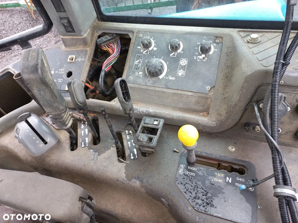 Kabina New Holland TM 190,155,140,drzwi,ehr,instalacja elektryczna,komputer,sterowniki,120,ford,130,obciążniki,balast. - 4