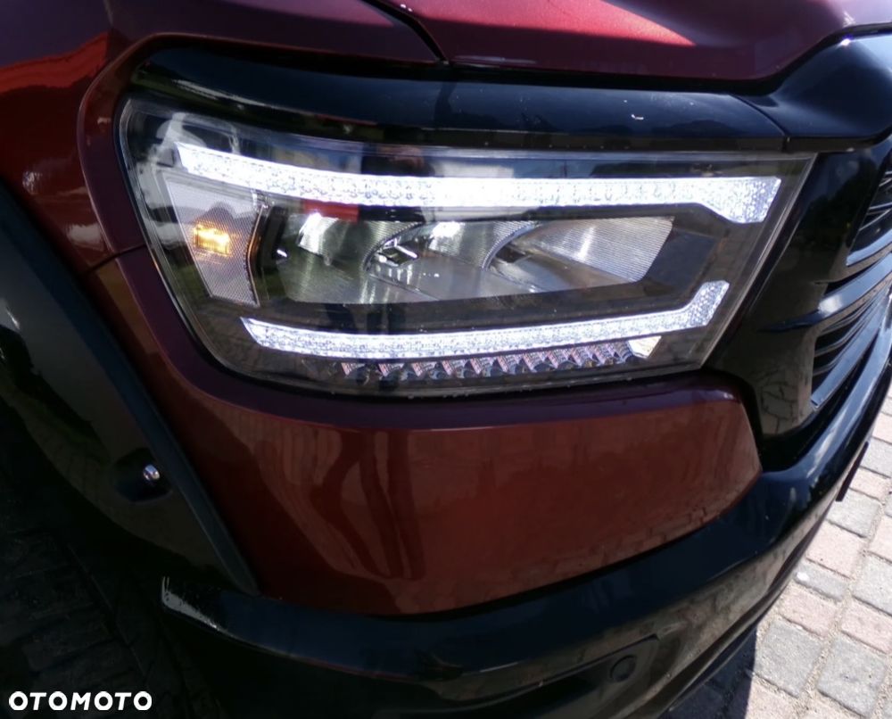 RAM 1500 Crew Cab Shortbed Bighorn - 18