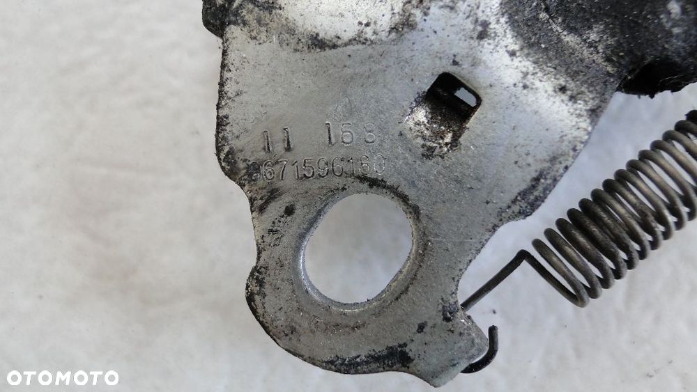 PEUGEOT 5008 3008 I ZAMEK RYGIEL MASKI 09-17r EUROPA - 3