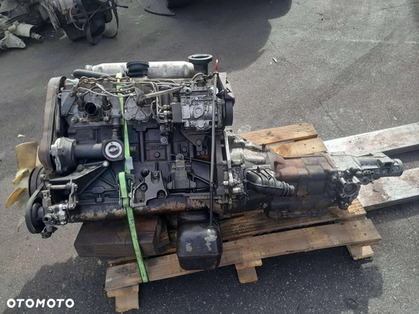 Silnik ze skrzynią biegów Volkswagen LT 2.4 !! Komplet !!