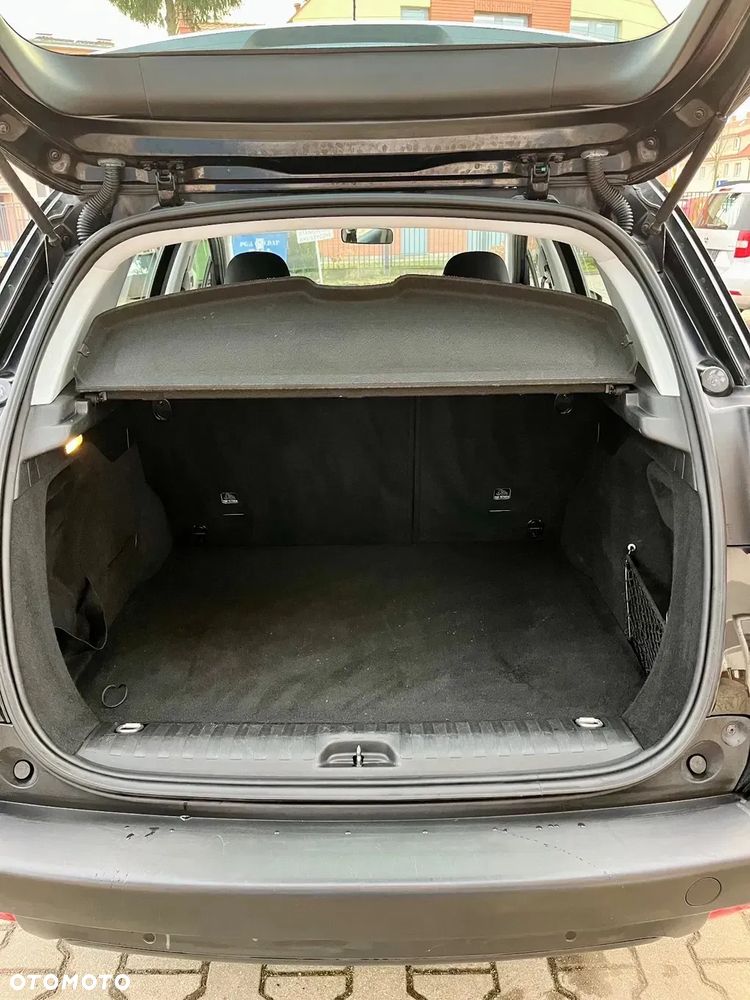 Peugeot 2008 1.2 Pure Tech Style S&S - 35