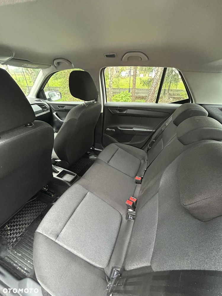 Skoda Fabia - 15