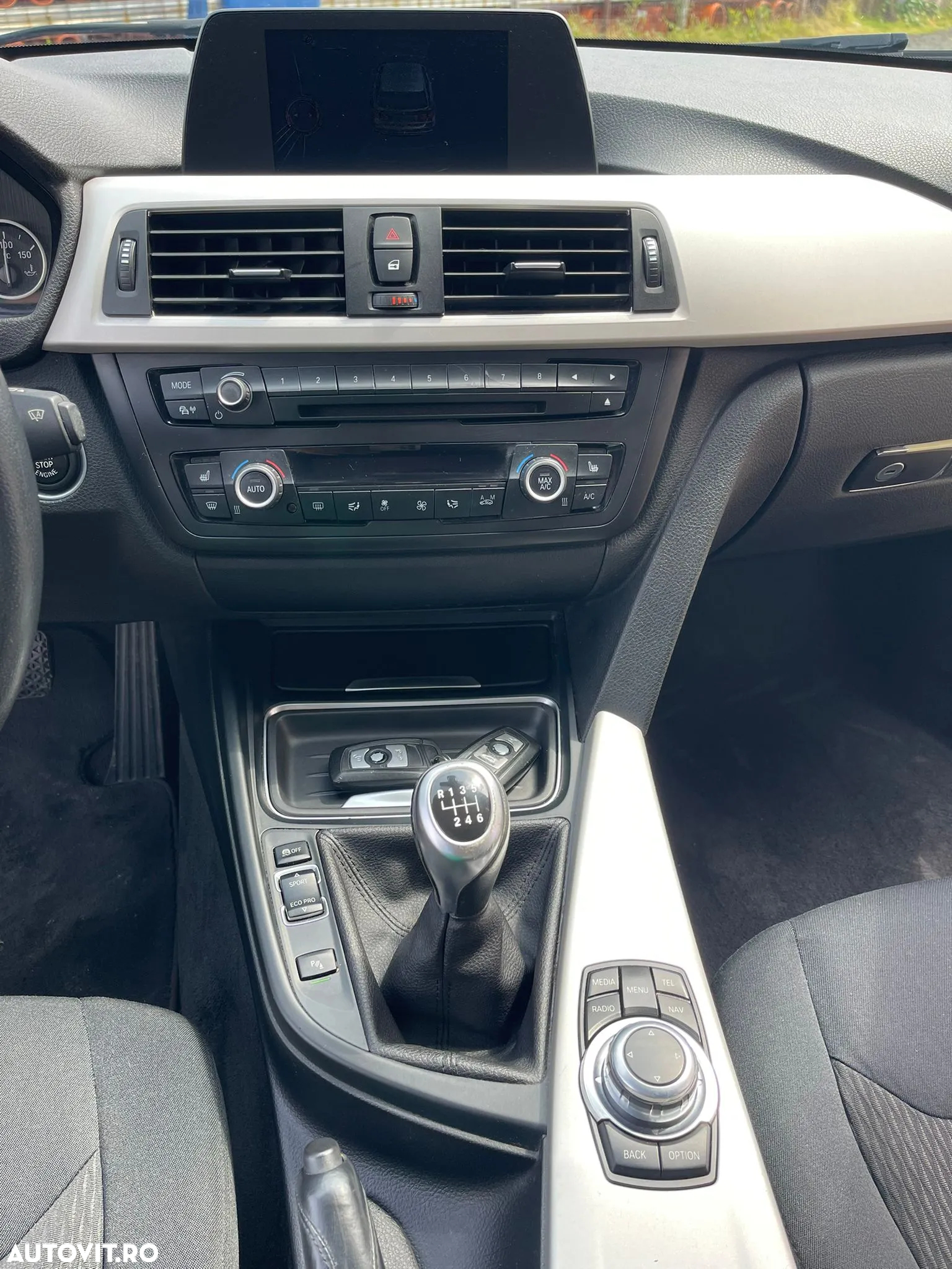 BMW Seria 3 318d - 7
