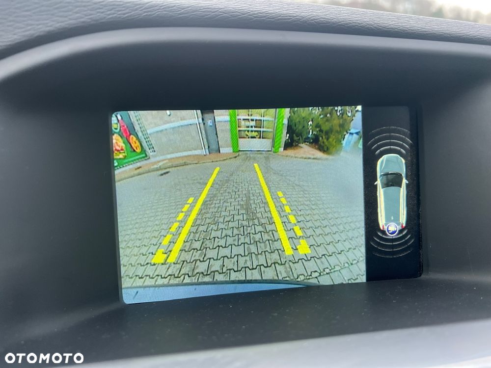 Volvo V60 D3 Momentum Core - 8