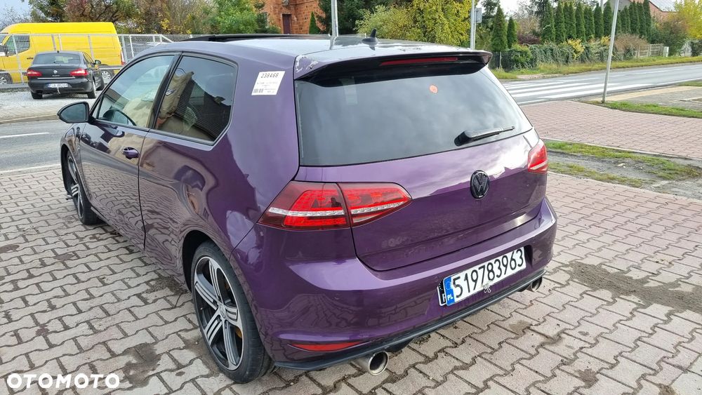 Volkswagen Golf VII 2.0 TSI BMT GTI - 11