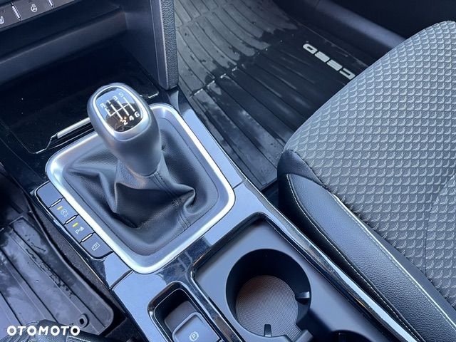 Kia Ceed 1.5 T-GDI L Business Line - 10