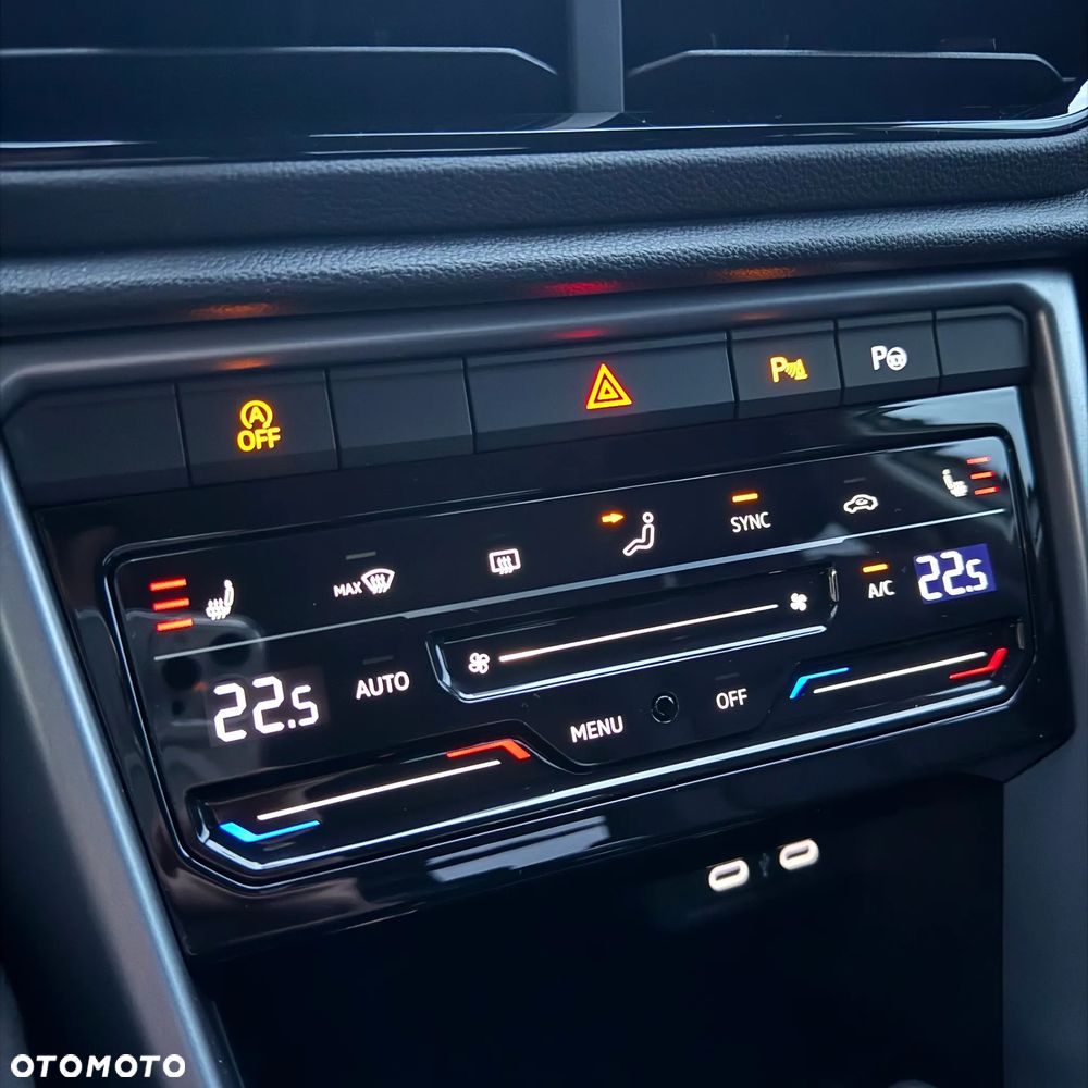 Volkswagen T-Roc 1.5 TSI Life Plus - 14