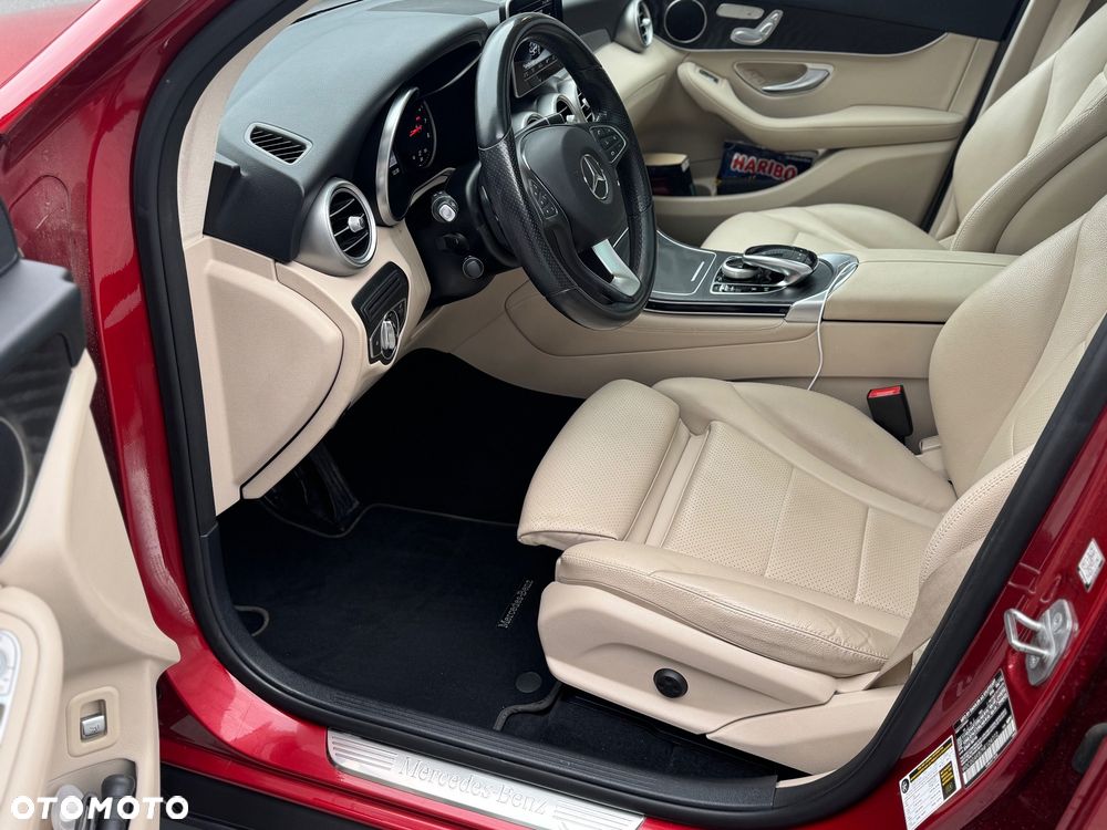 Mercedes-Benz Glc 2016 photo 5