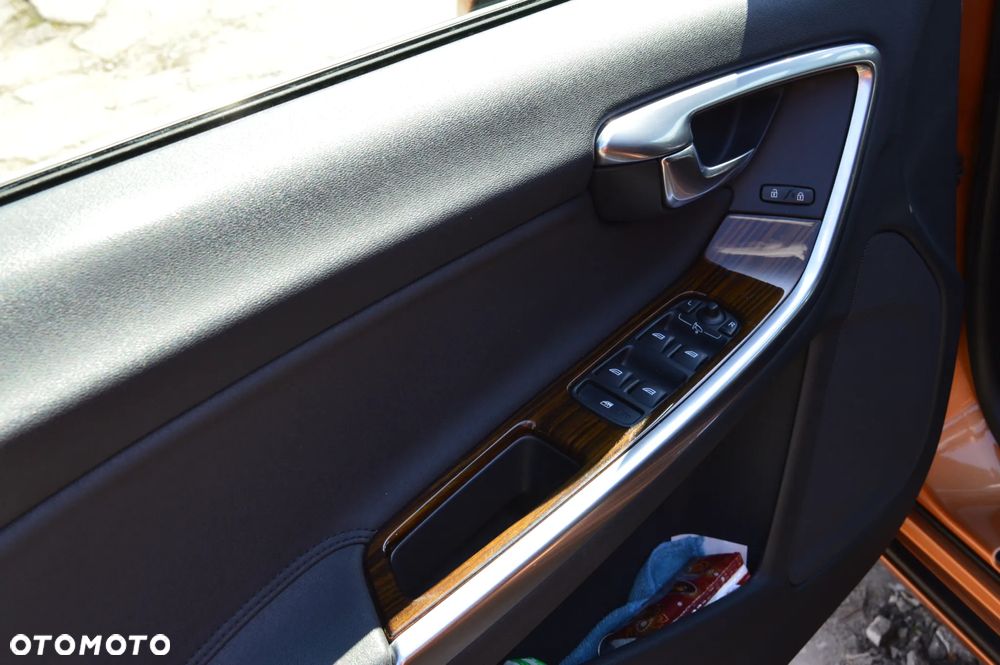 Volvo S60 D3 Momentum - 15