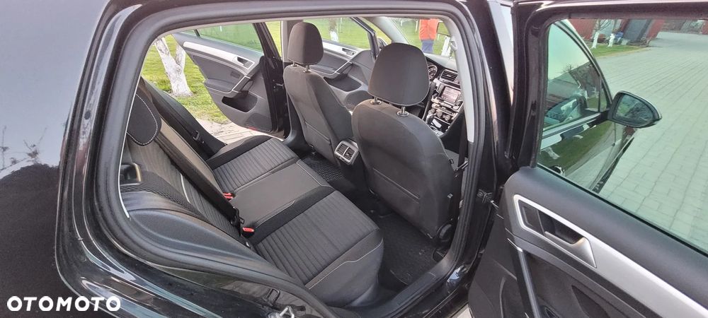 Volkswagen Golf 1.2 TSI BlueMotion Technology DSG Cup - 9