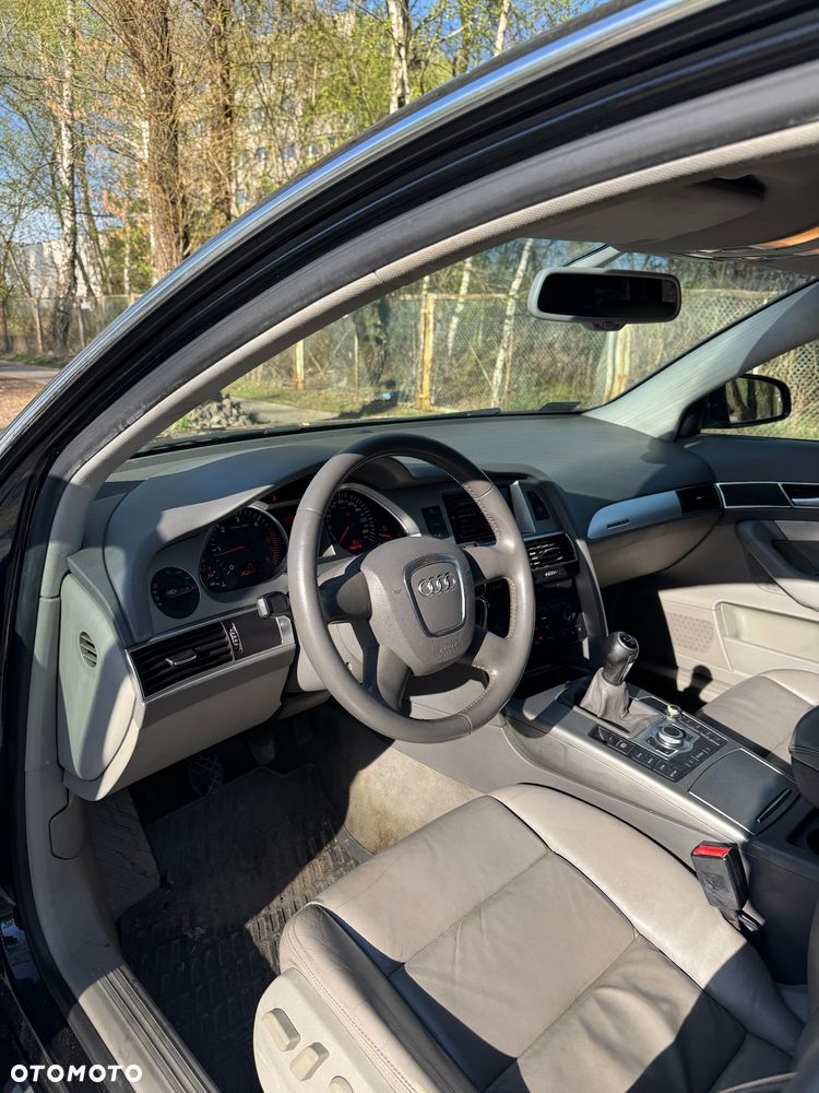 Audi A6 Avant - 10