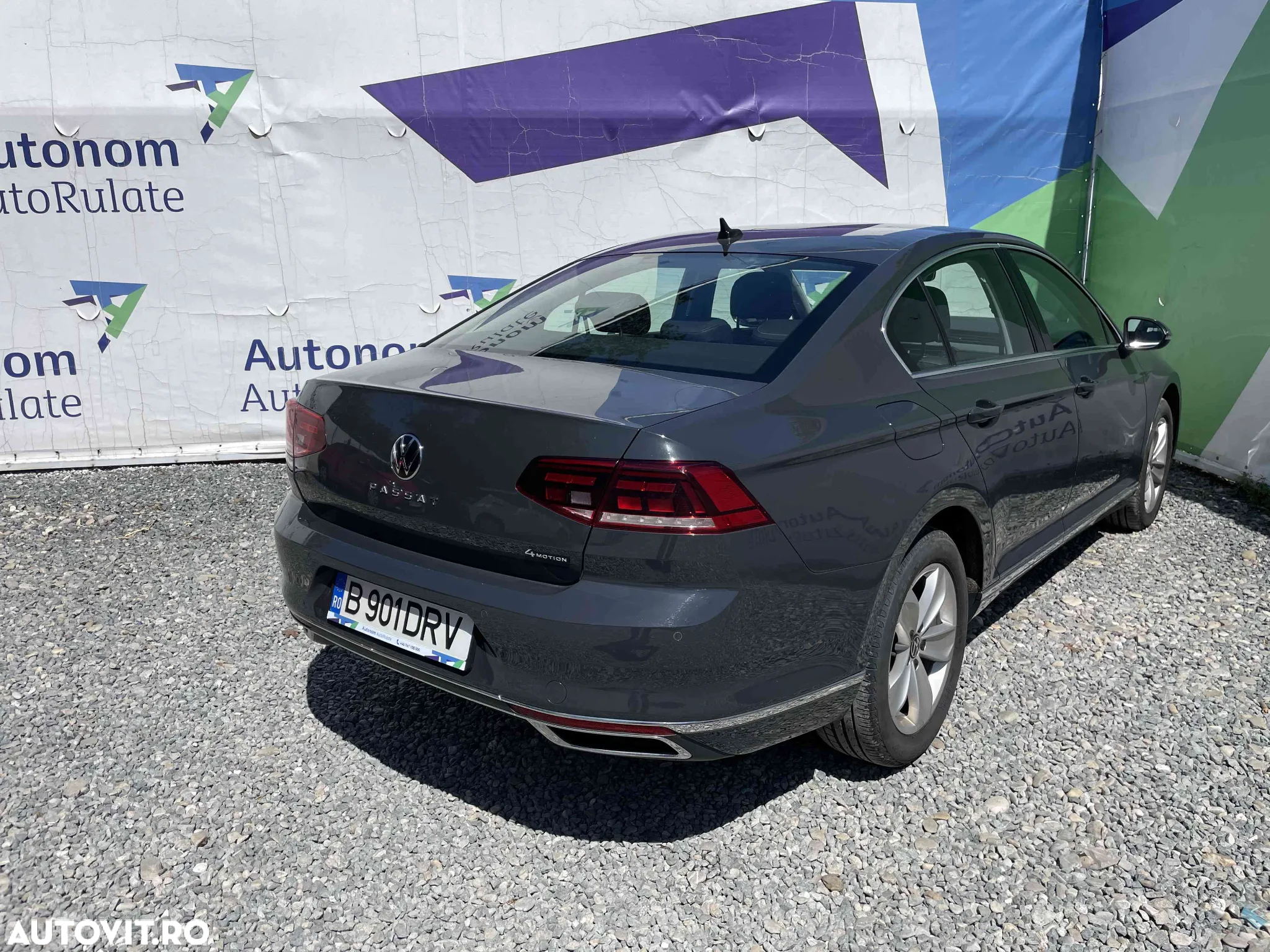 Volkswagen Passat - 5