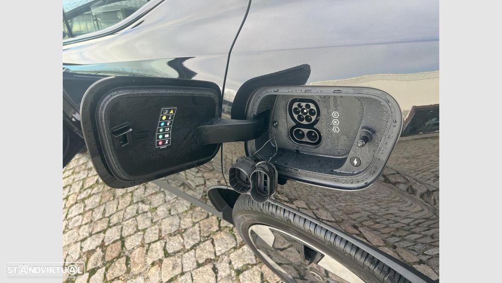 Volvo EX30 69 kWh Single Motor Extended Range Plus - 14