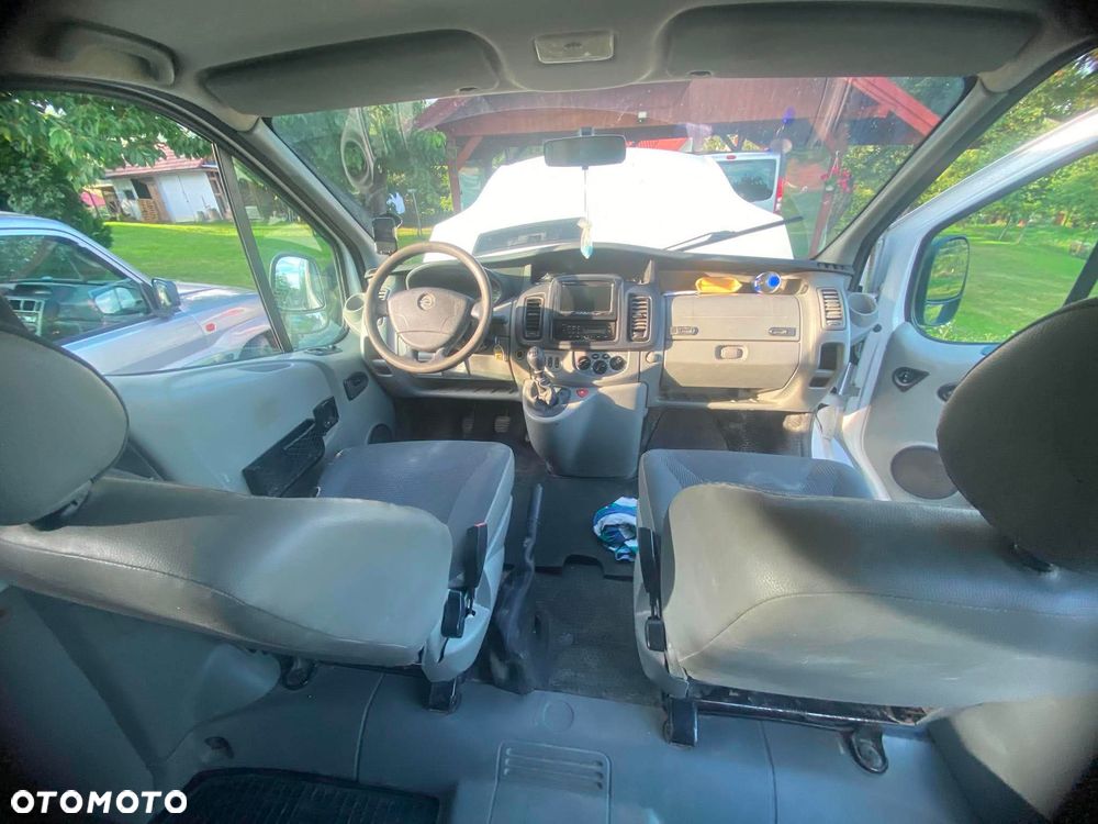 Opel Vivaro - 5
