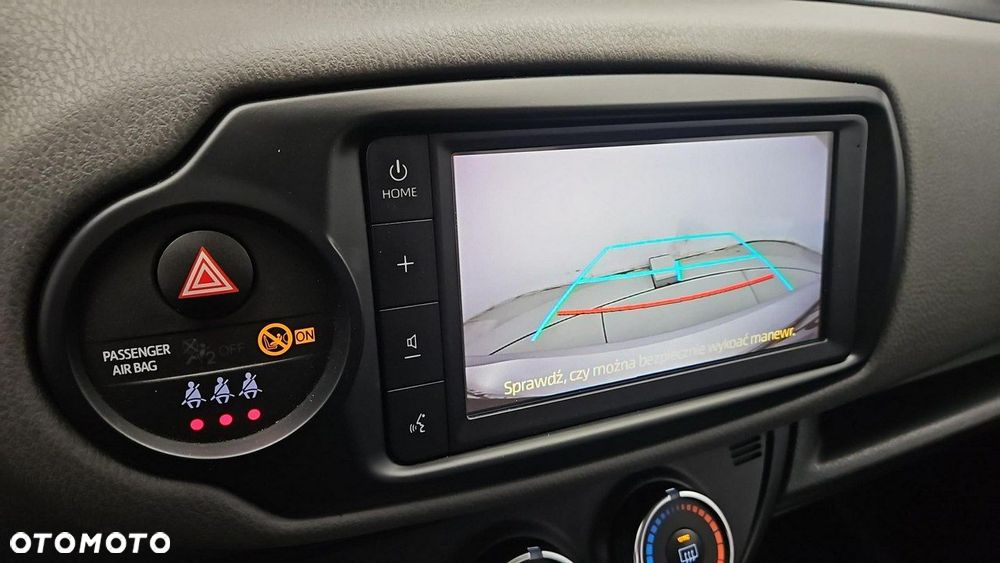 Toyota Yaris - 20