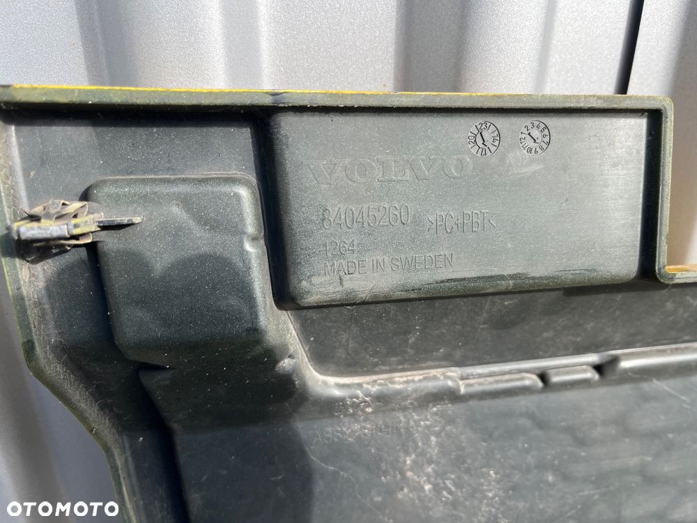 Grill Volvo FMX atrapa gril maska - 3