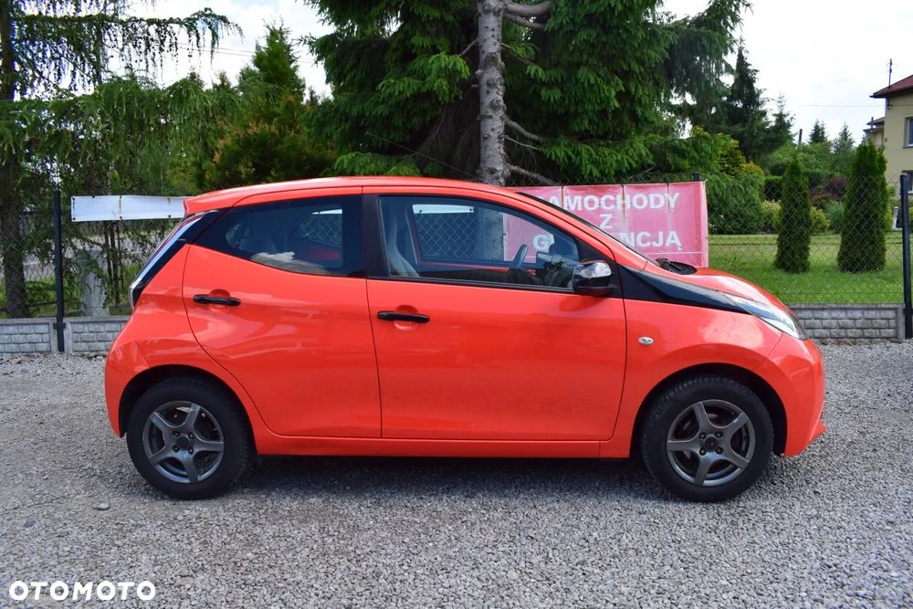 Toyota Aygo x-play