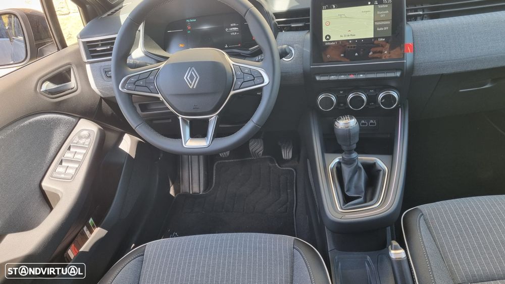 Renault Clio 1.0 TCe Techno Bi-Fuel - 15