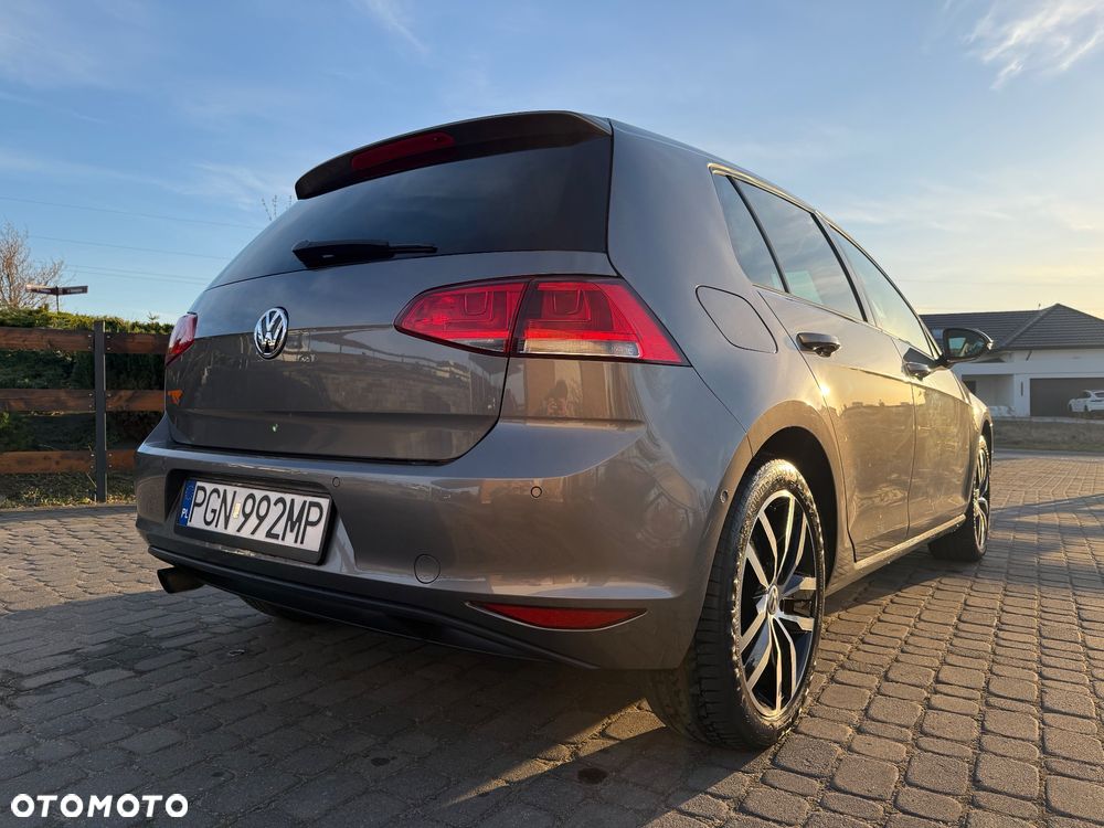 Volkswagen Golf 1.2 TSI DSG Comfortline - 7