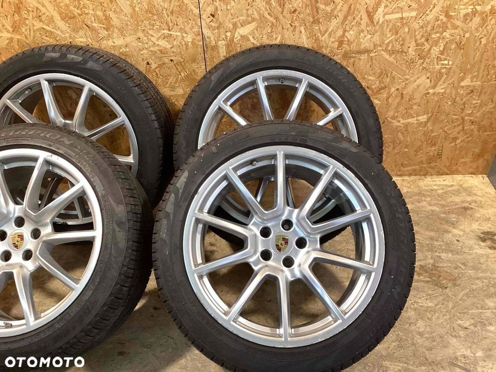 Porsche Macan 95B 2019 Komplet Felgi kute R20 - 12