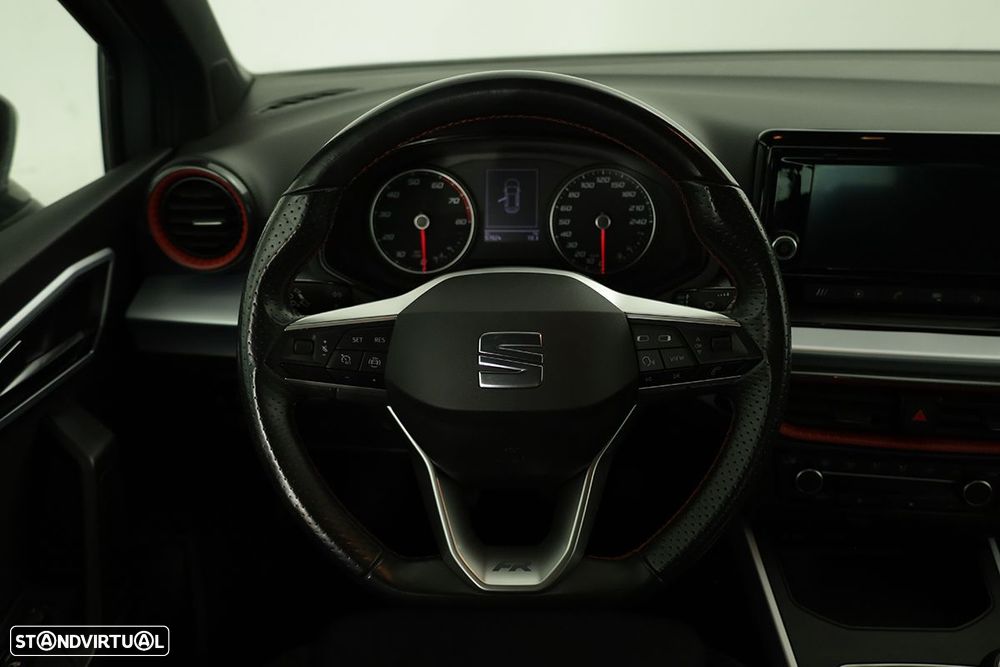 SEAT Arona 1.0 TSI FR - 14