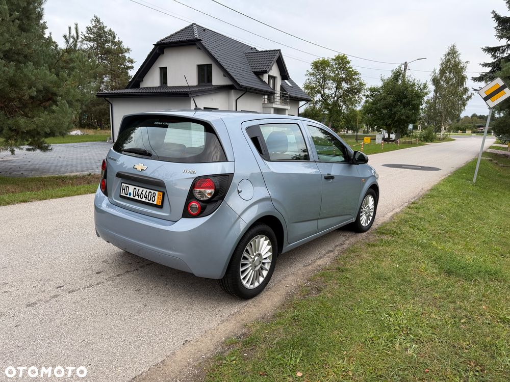 Chevrolet Aveo 1.2 LS+ - 4