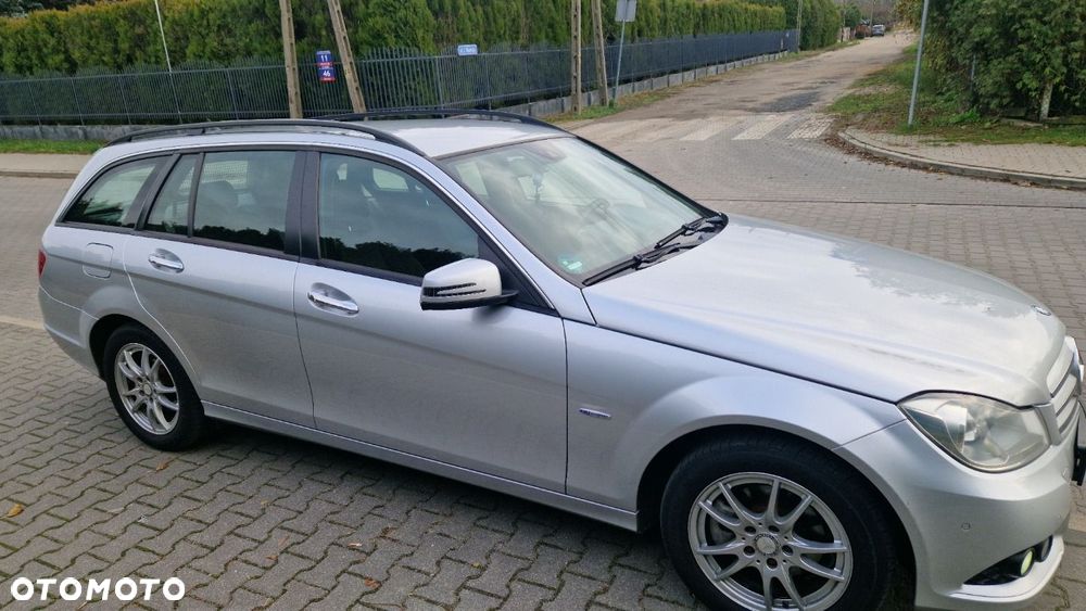 Mercedes-Benz Klasa C 200 CDI BlueEff Classic - 10