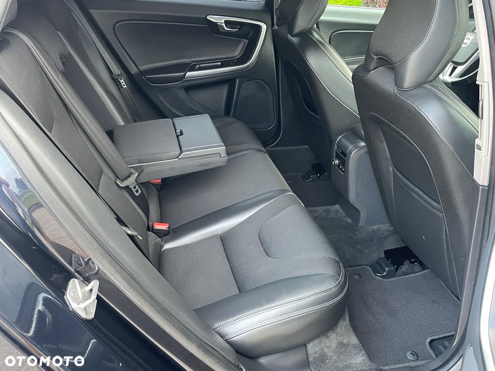 Volvo V60 - 27