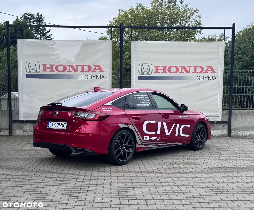 Honda Civic 2.0 i-MMD Advance CVT - 4
