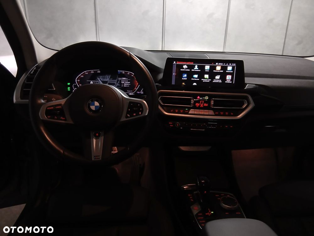 BMW X3 xDrive20d mHEV - 17