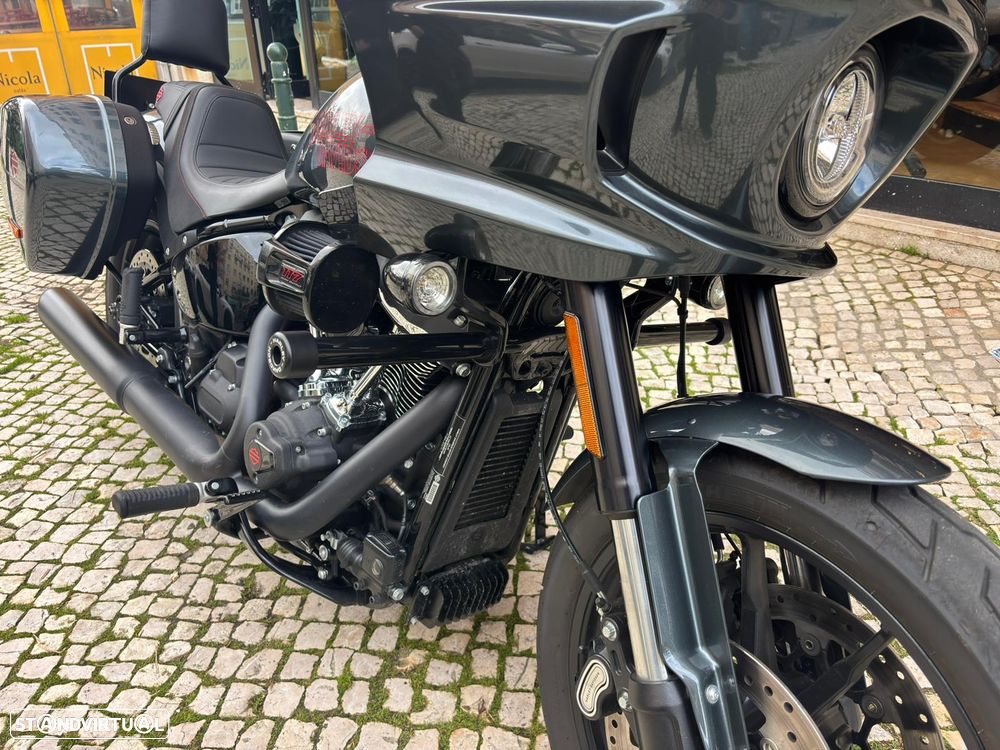 Harley-Davidson Softail LOW RIDER ST - 12